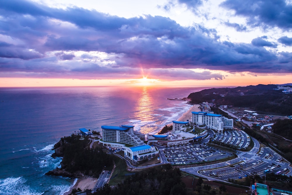 Sol Beach Samcheok 40/46
