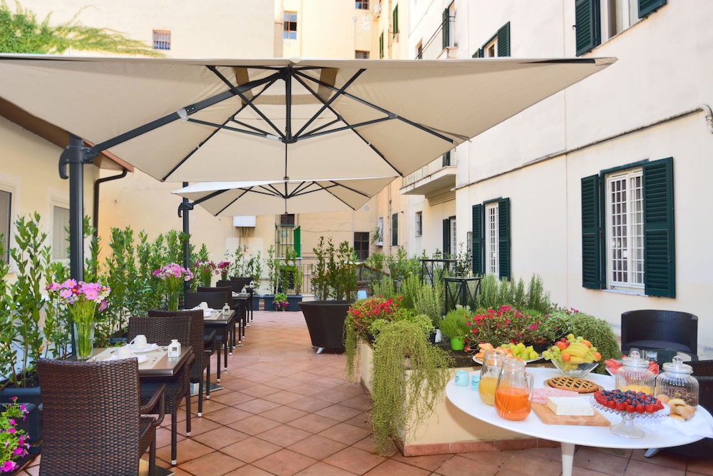 LH Hotel Lloyd Rome 44/53