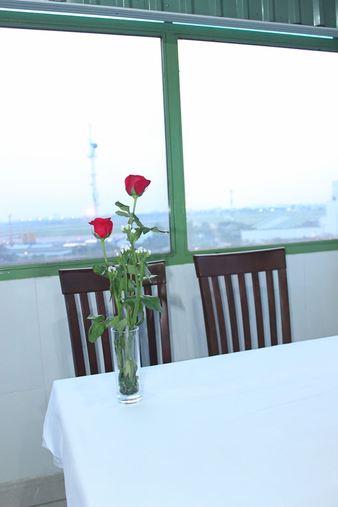 Mi Linh Hotel 51/62