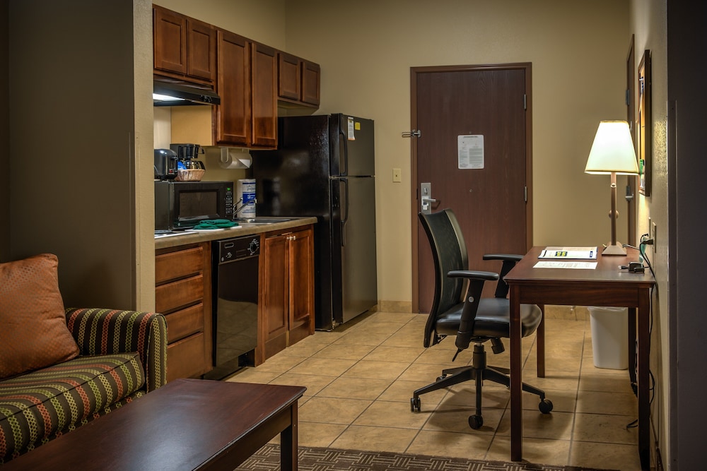 MainStay Suites St. Robert - Fort Leonard Wood 49/61