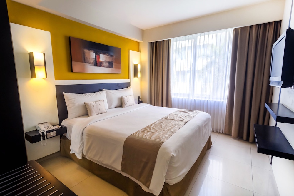 Aston Denpasar Hotel & Convention Center 27/72