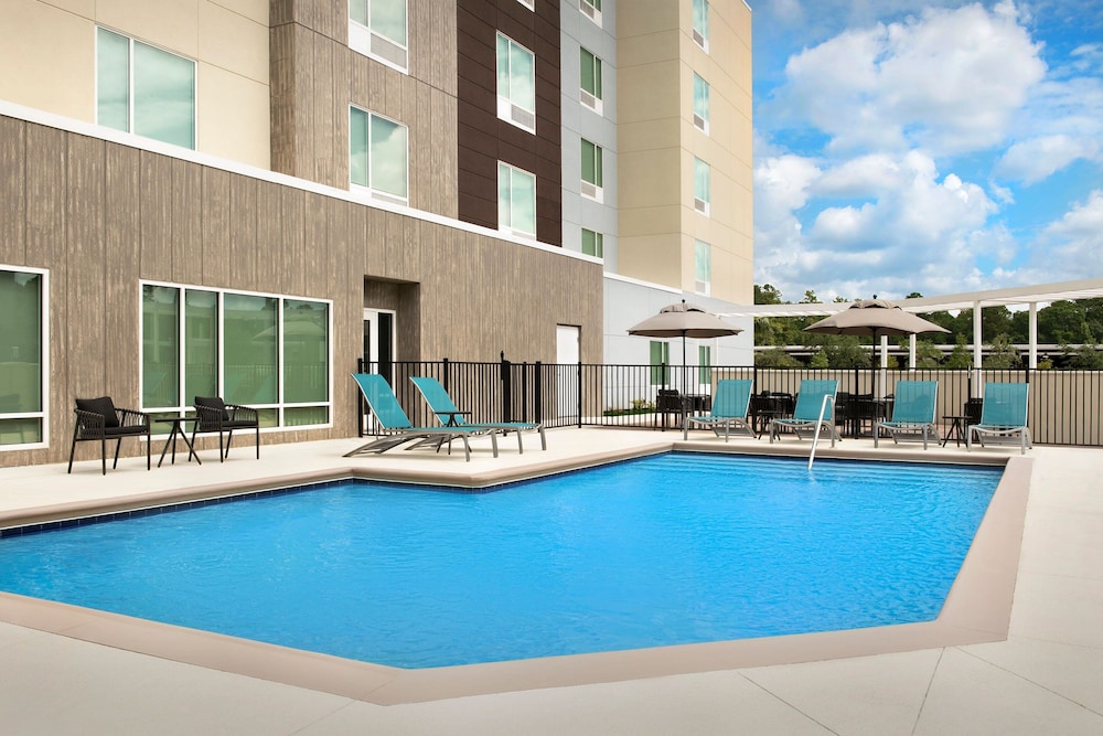 TownePlace Suites Jacksonville Airport 6/57