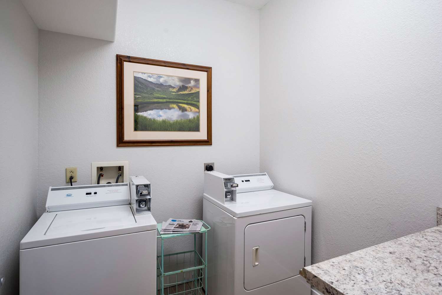 Quality Inn & Suites Pueblo West 38/43