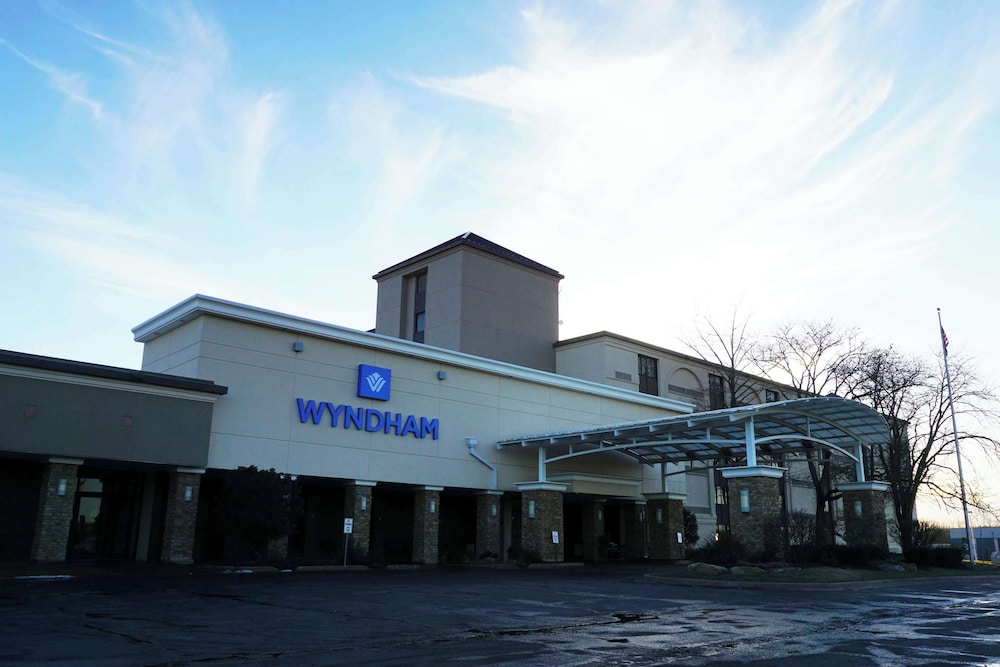 Wyndham Executive Center Columbia 3/60