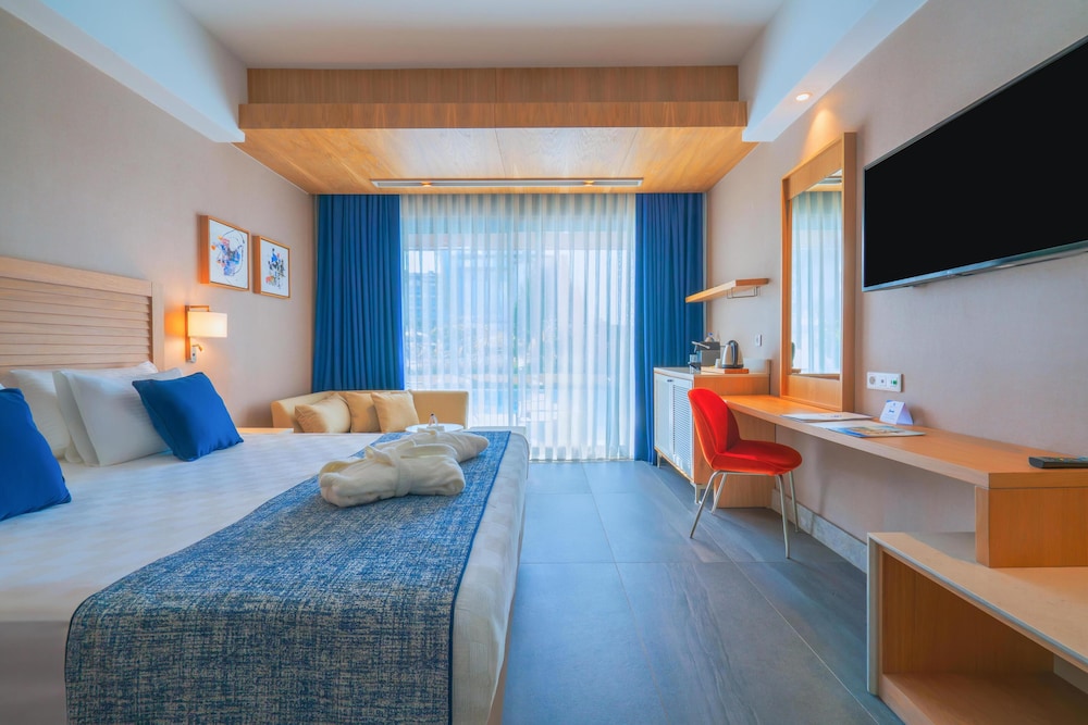 Sural Saray - Adults Only 16+ 27/65