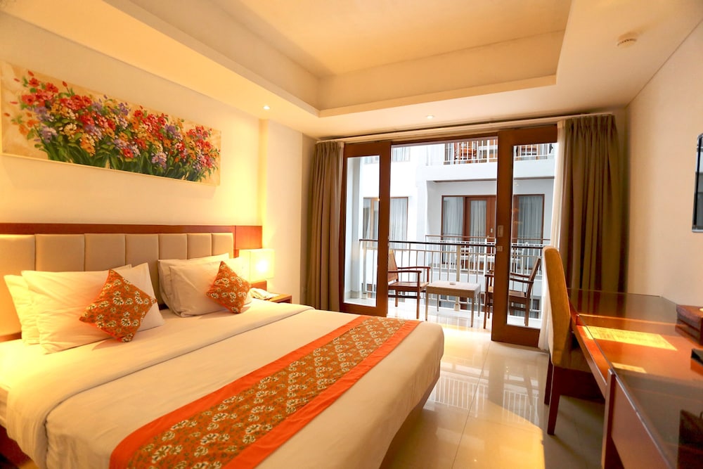 DELUXE, BALCONY