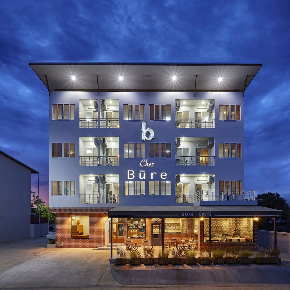 Chez Bure - Bure Homestay 4/76