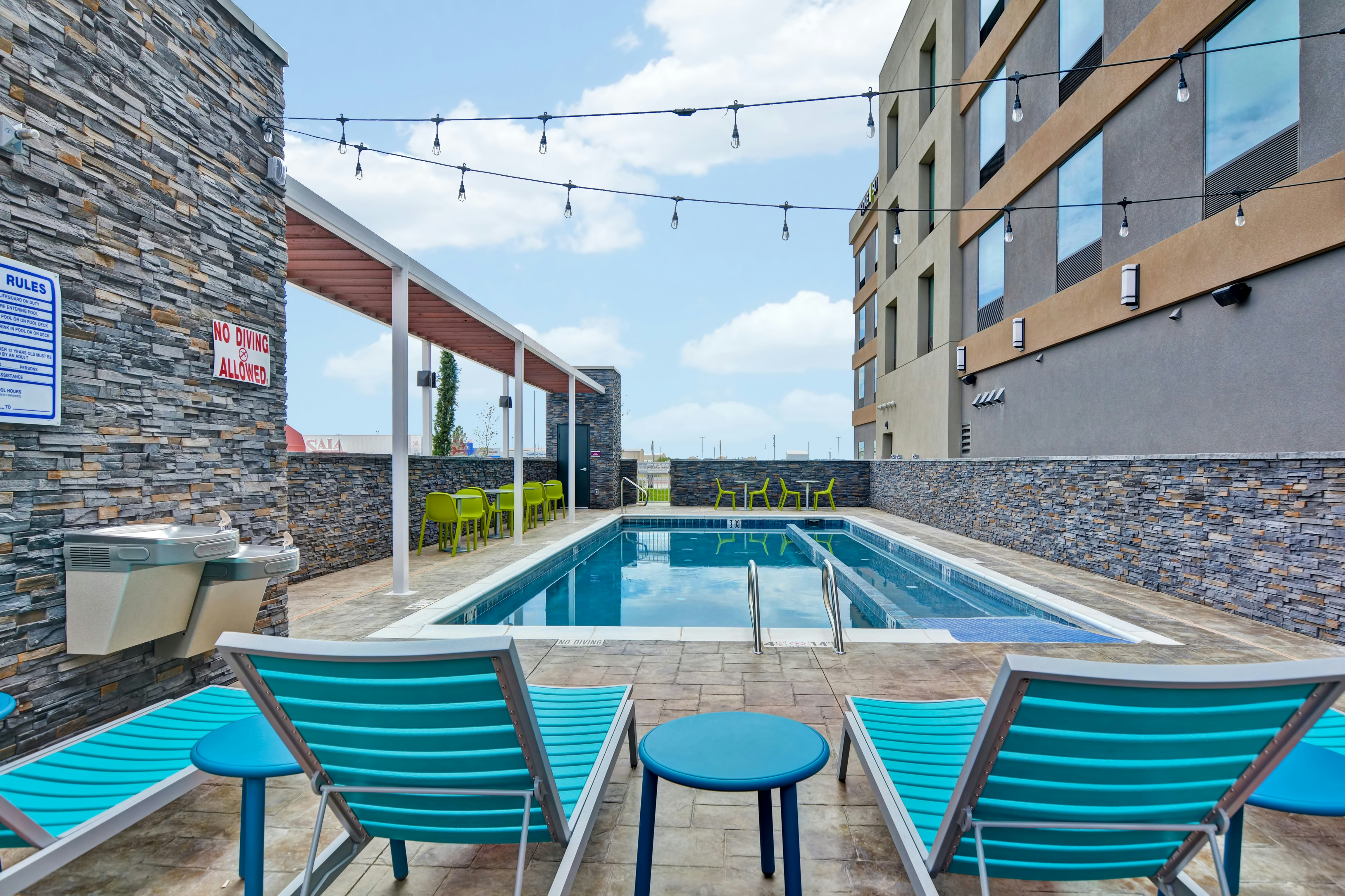 Home2 Suites By Hilton Pecos 50/51