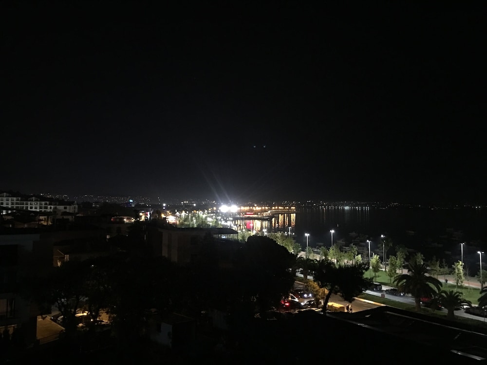 Tuzla Hill Suites 31/33