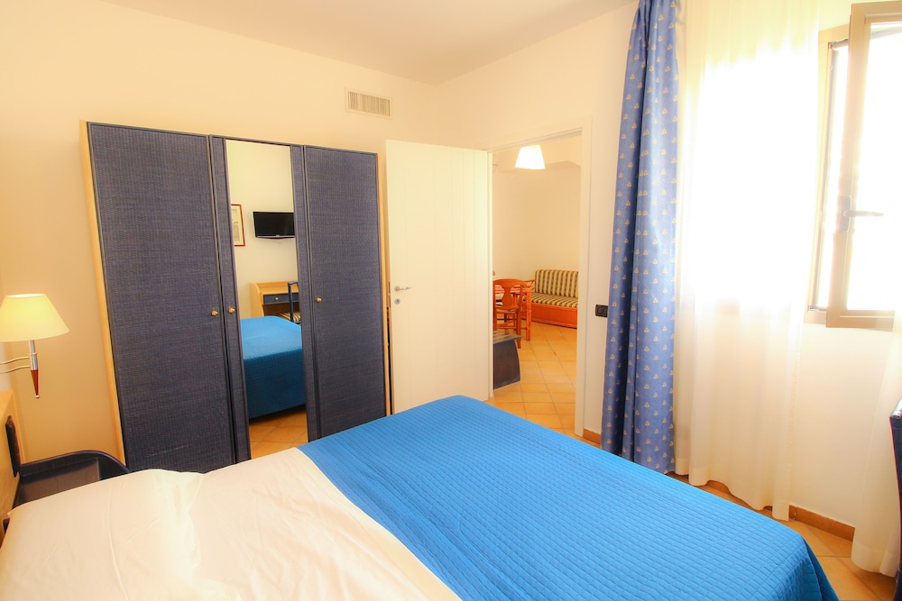 Hotel Paladini Di Francia 14/40