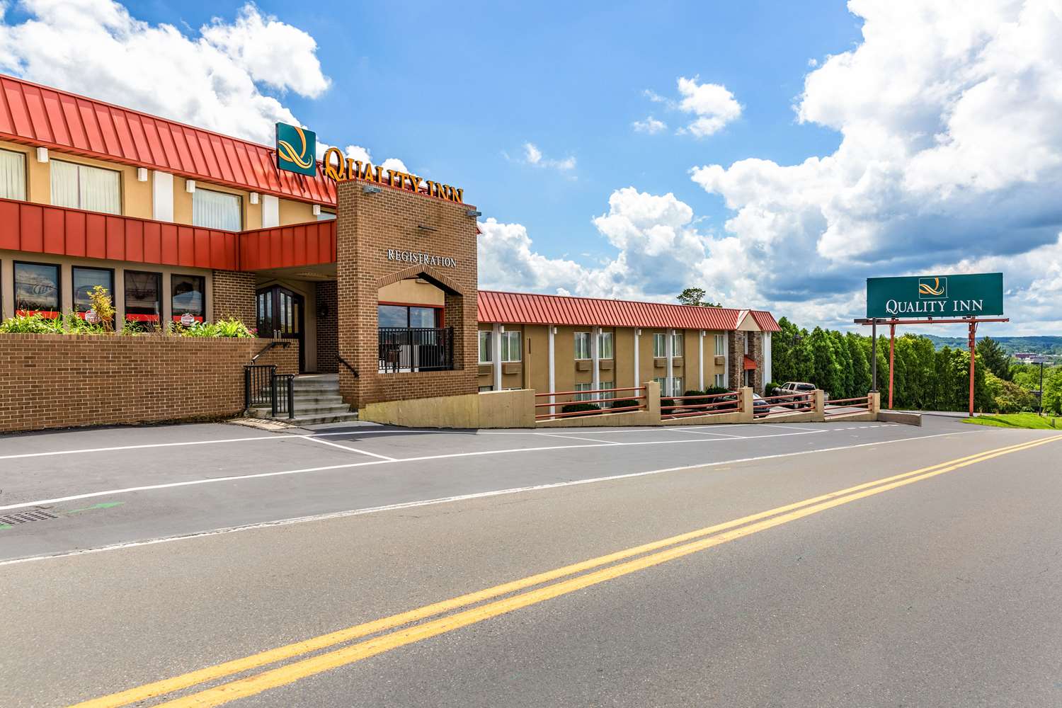 Quality Inn East Stroudsburg - Poconos 39/41