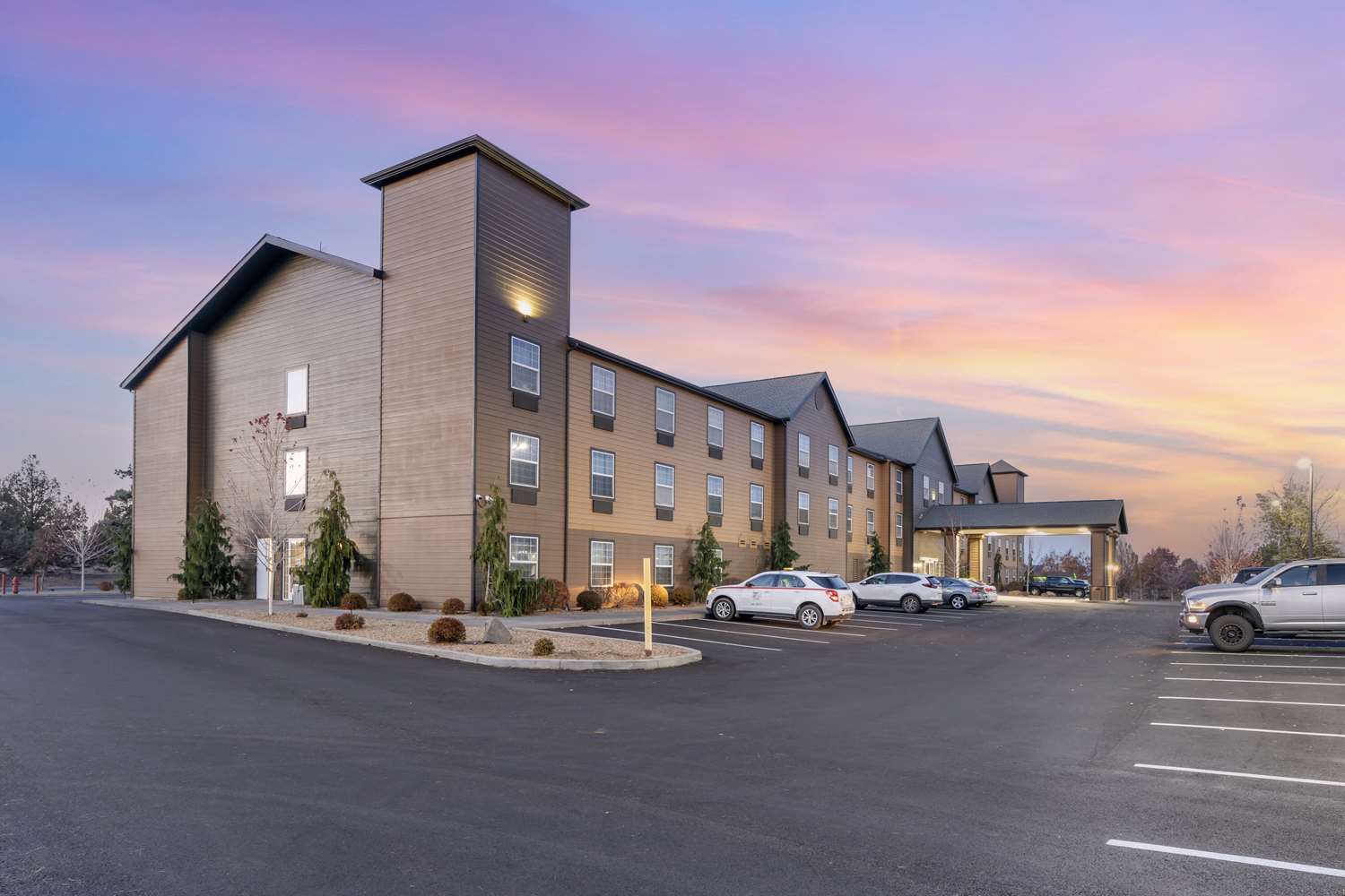Best Western Bend North 2/40