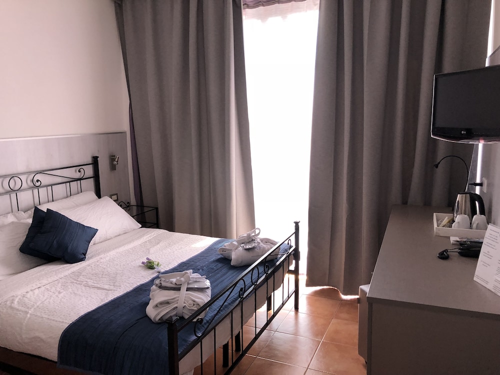 CENTRO VACANZE CANARINO 55/74