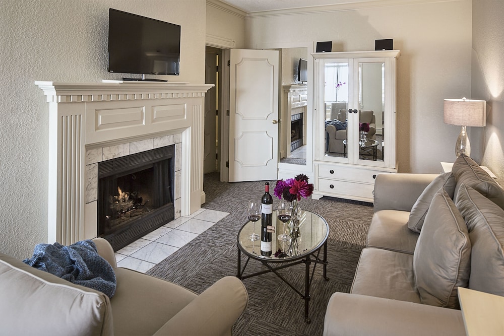 Carter House Inns 33/50