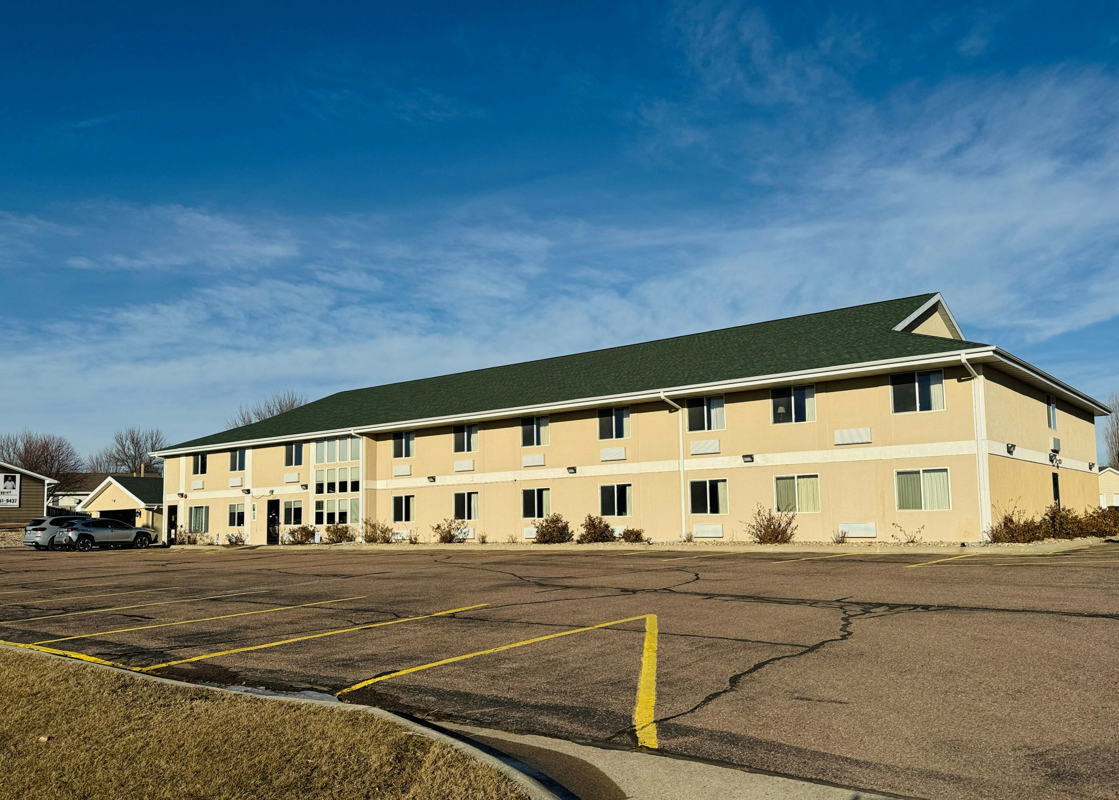 Bilmar Inn & Suites Dell Rapids Near Sioux Falls 8/50