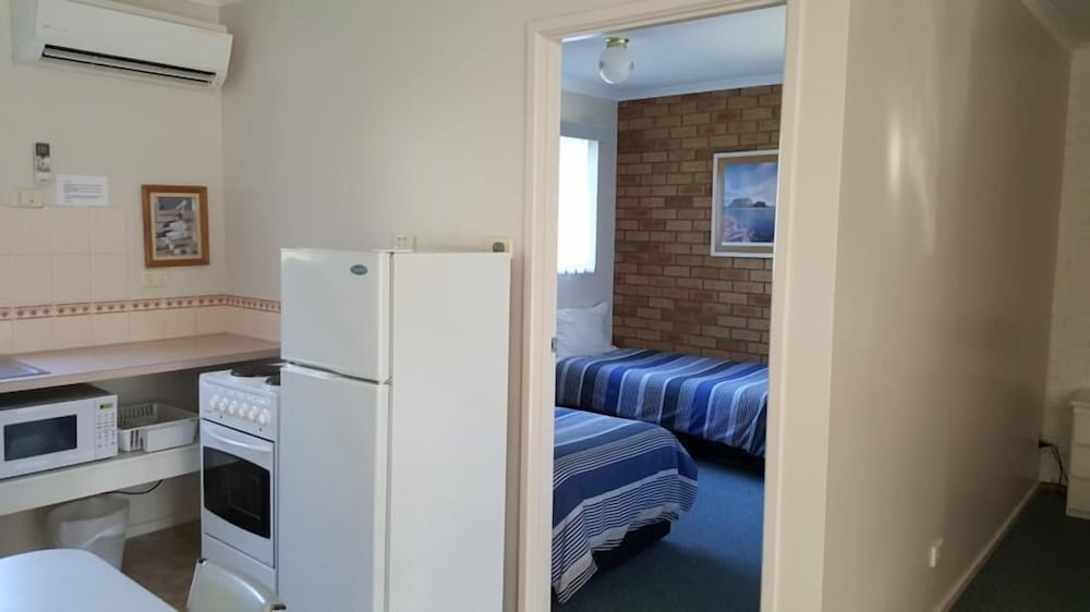Balnarring Village Motor Inn 36/52
