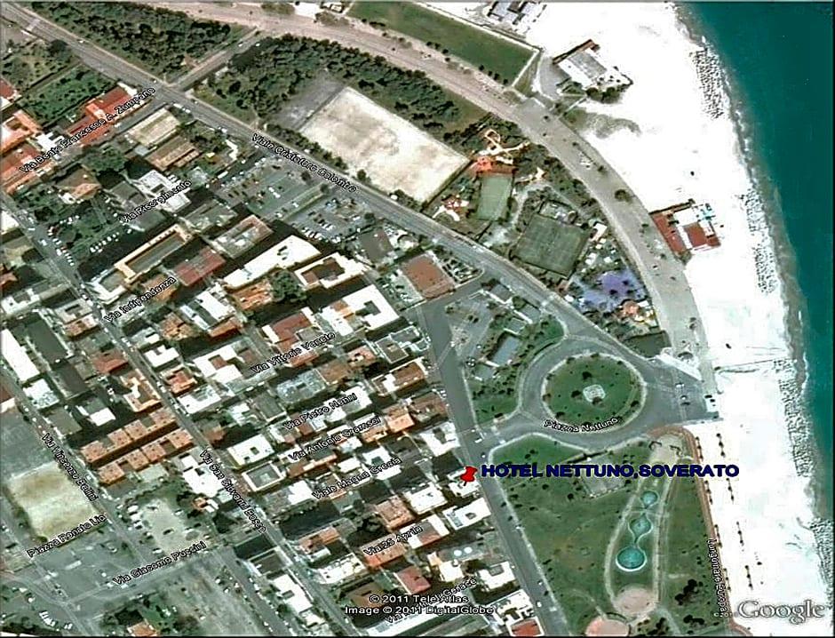HOTEL NETTUNO SOVERATO 43/59