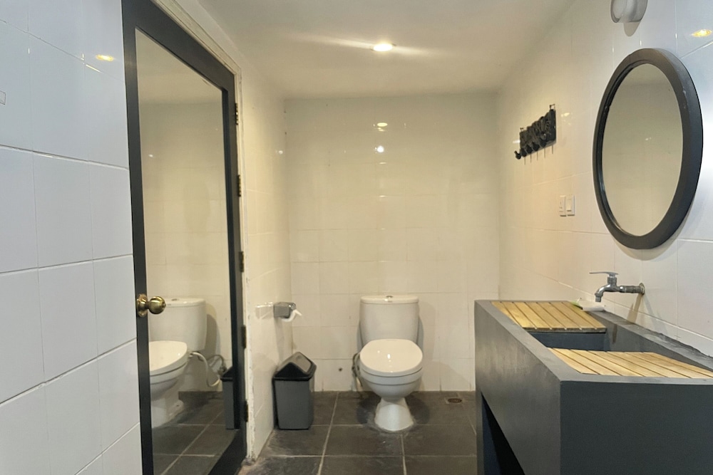 Taman Unique Hotel 43/50