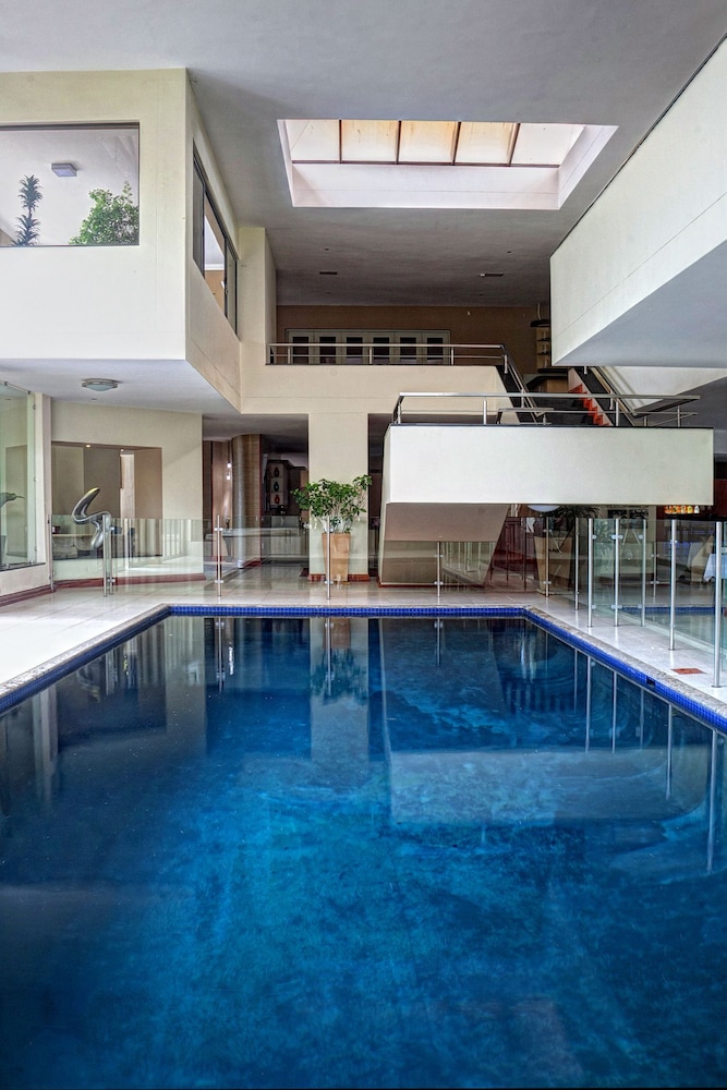 The Links Corporate Guest House 4/50