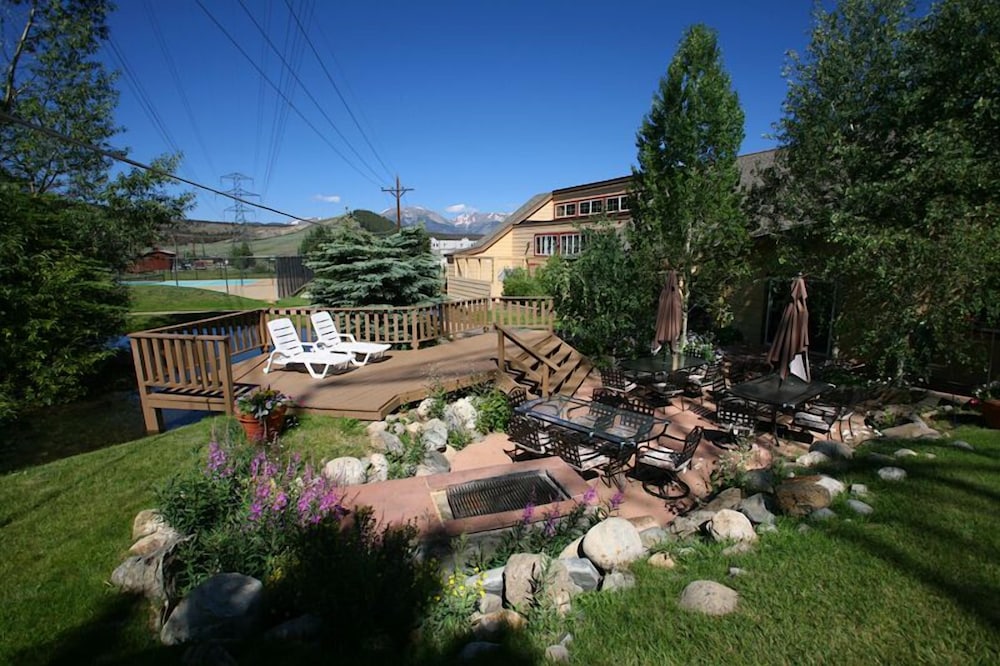 Swan Mountain Resort 49/62