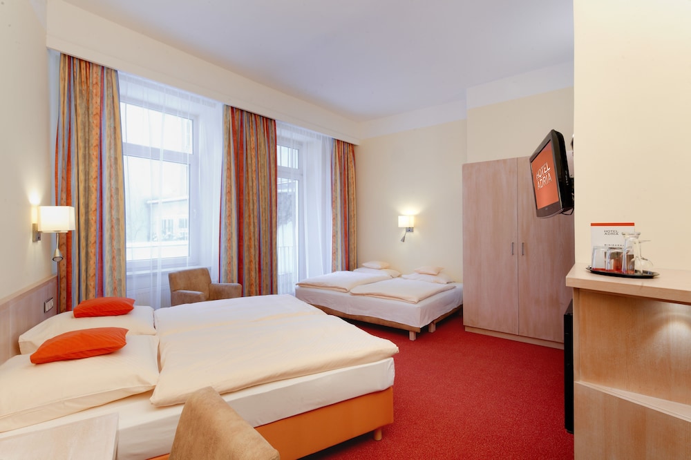 City Partner Hotel Adria 27/84