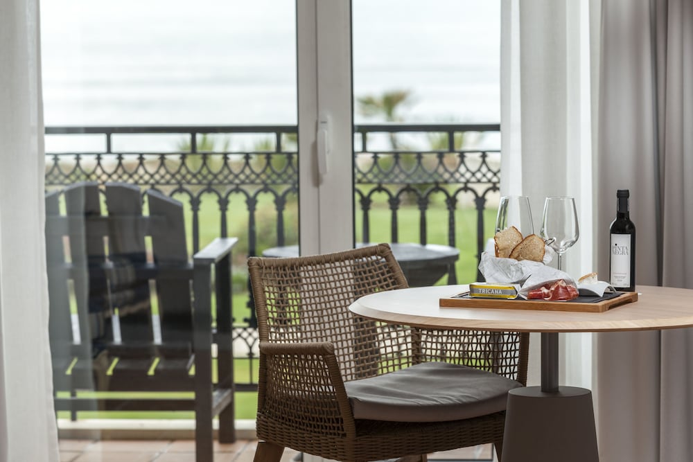 Praia D el Rey Marriott Golf Beach Resort 40/48