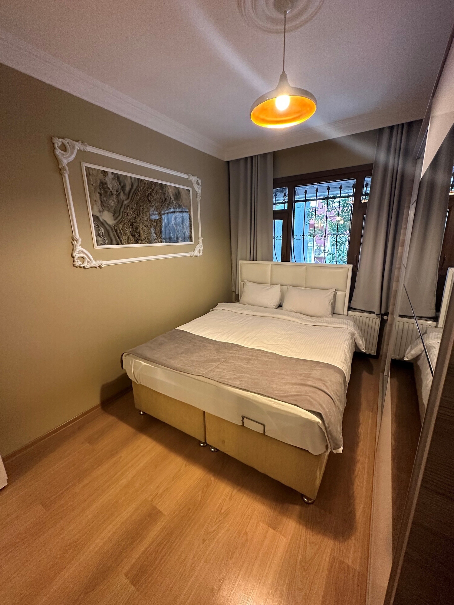 1 BEDROOM, LUXURY, SUITE