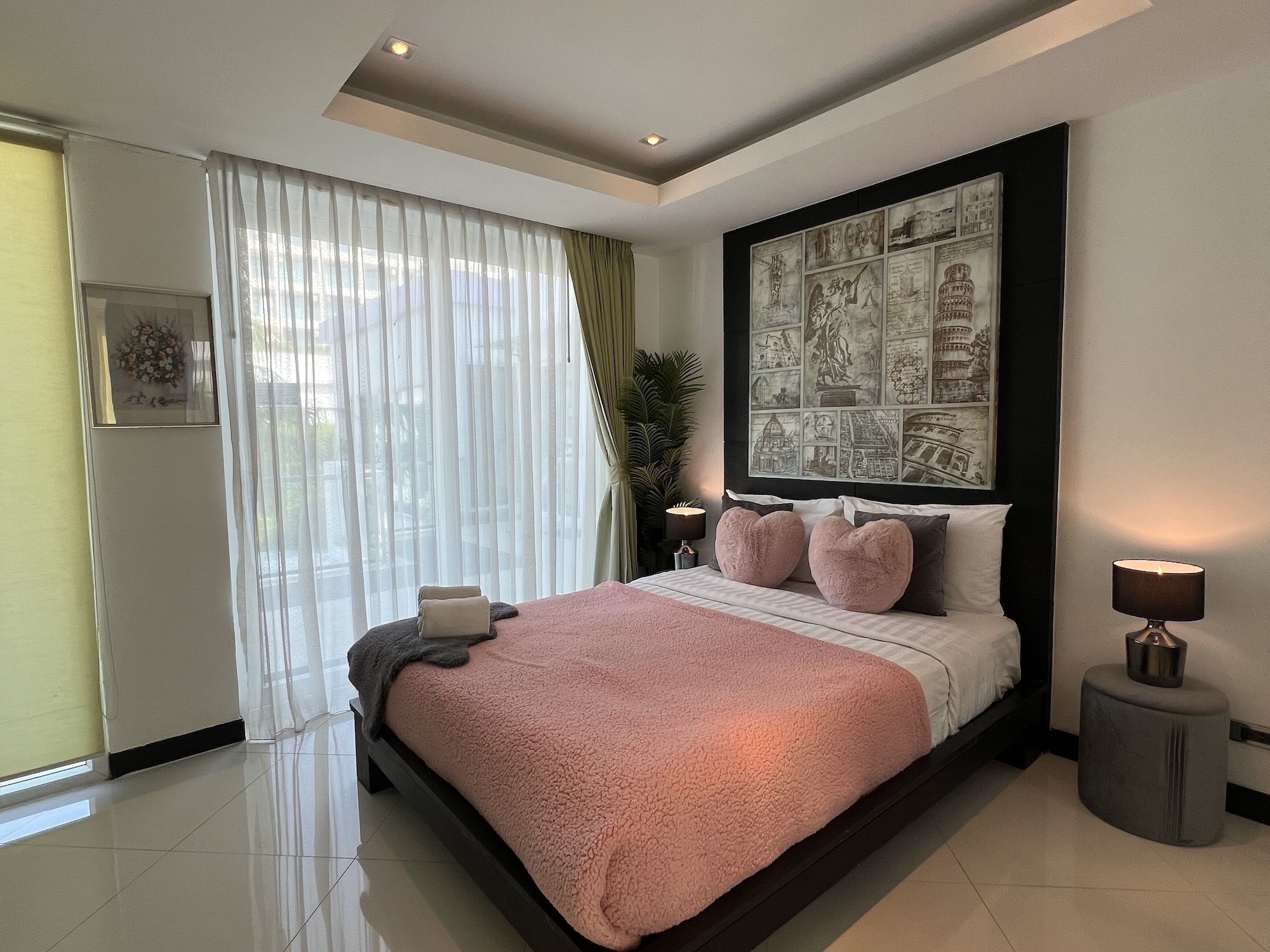 Oasis, Village, Palm, 5 Bedrooms, Villa, Futon Bed, 6 King Beds, Private Pool, Hot Tub