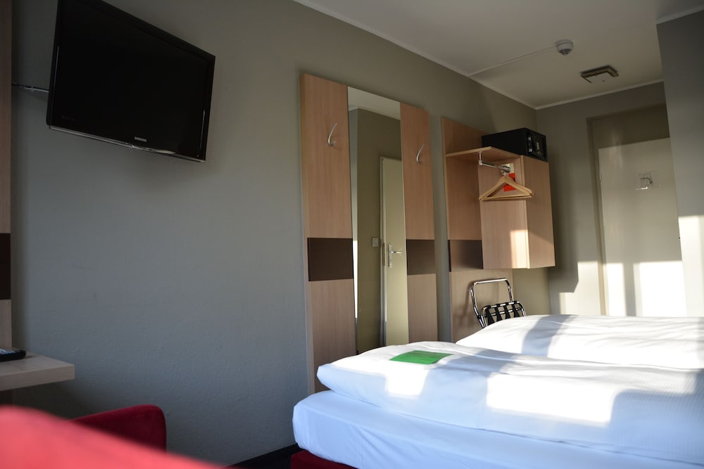Hotel Am Rothenbaum 15/50