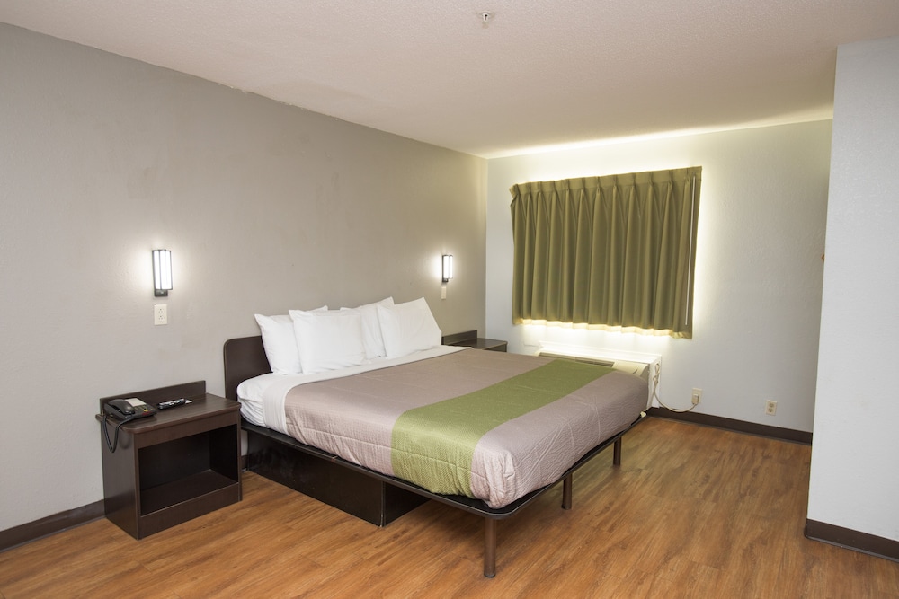 Motel6 New Iberia, LA 28/58