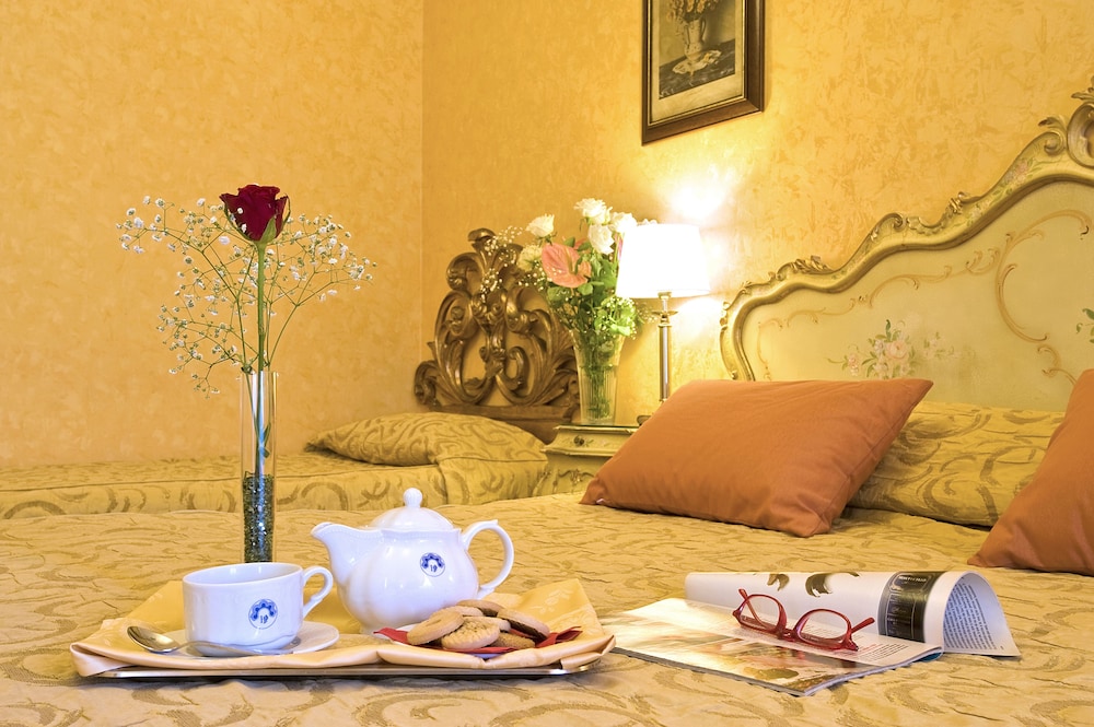Hotel Villa San Lorenzo Maria 28/57