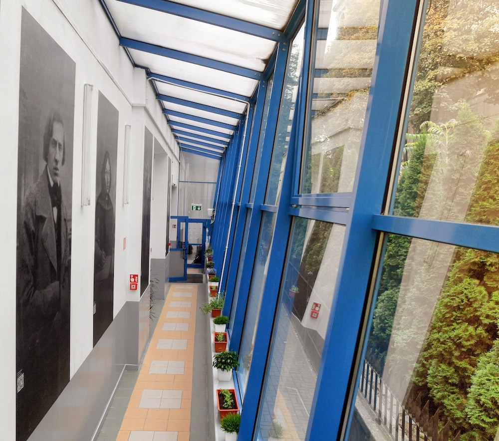 WARSAW HOSTEL CENTRUM 67/73
