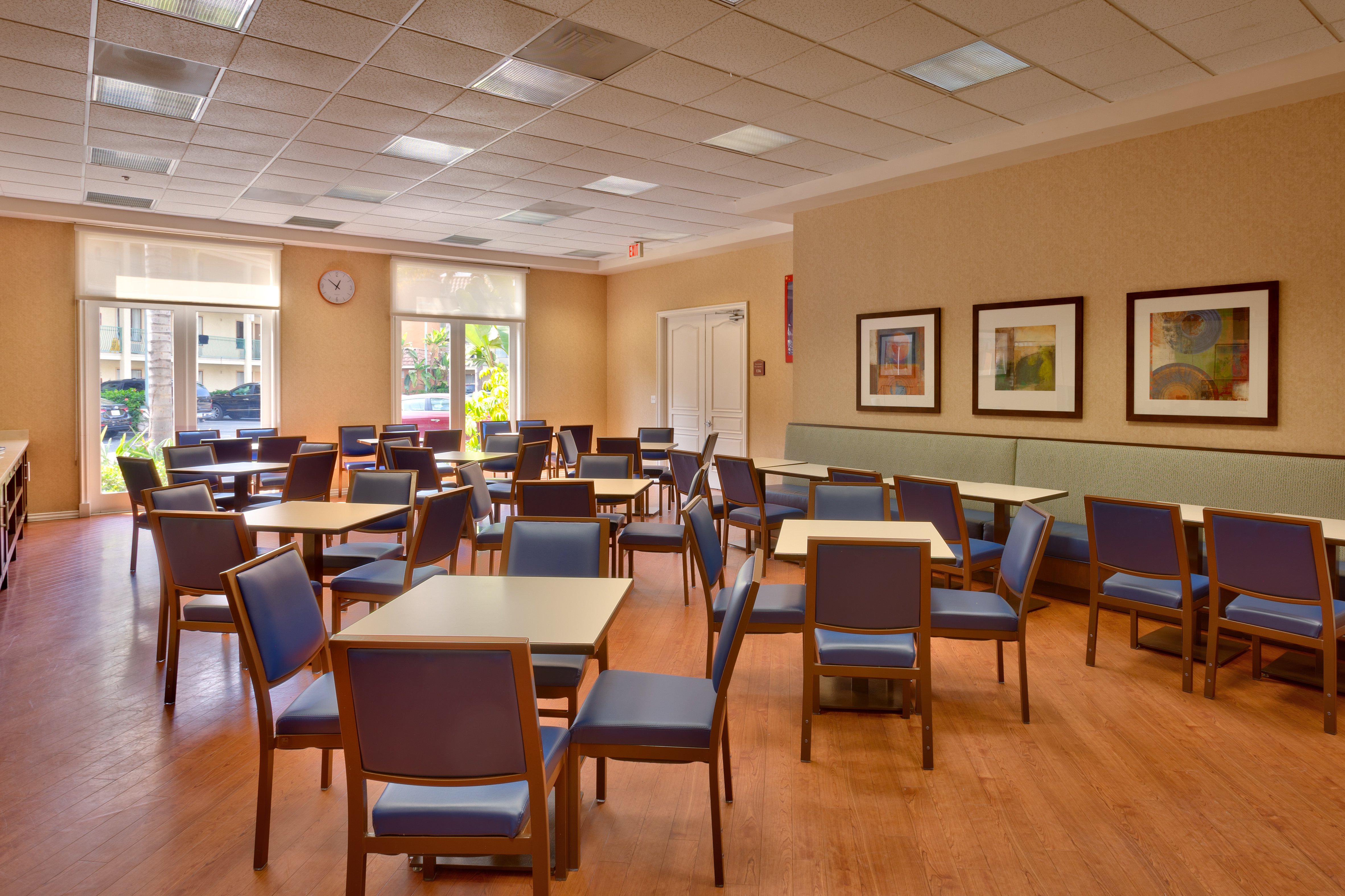 Cortona Inn And Suites 63/78