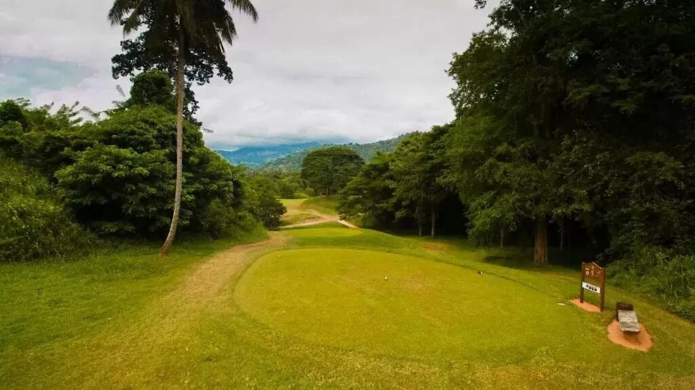 Victoria Golf and Country Resort 45/50