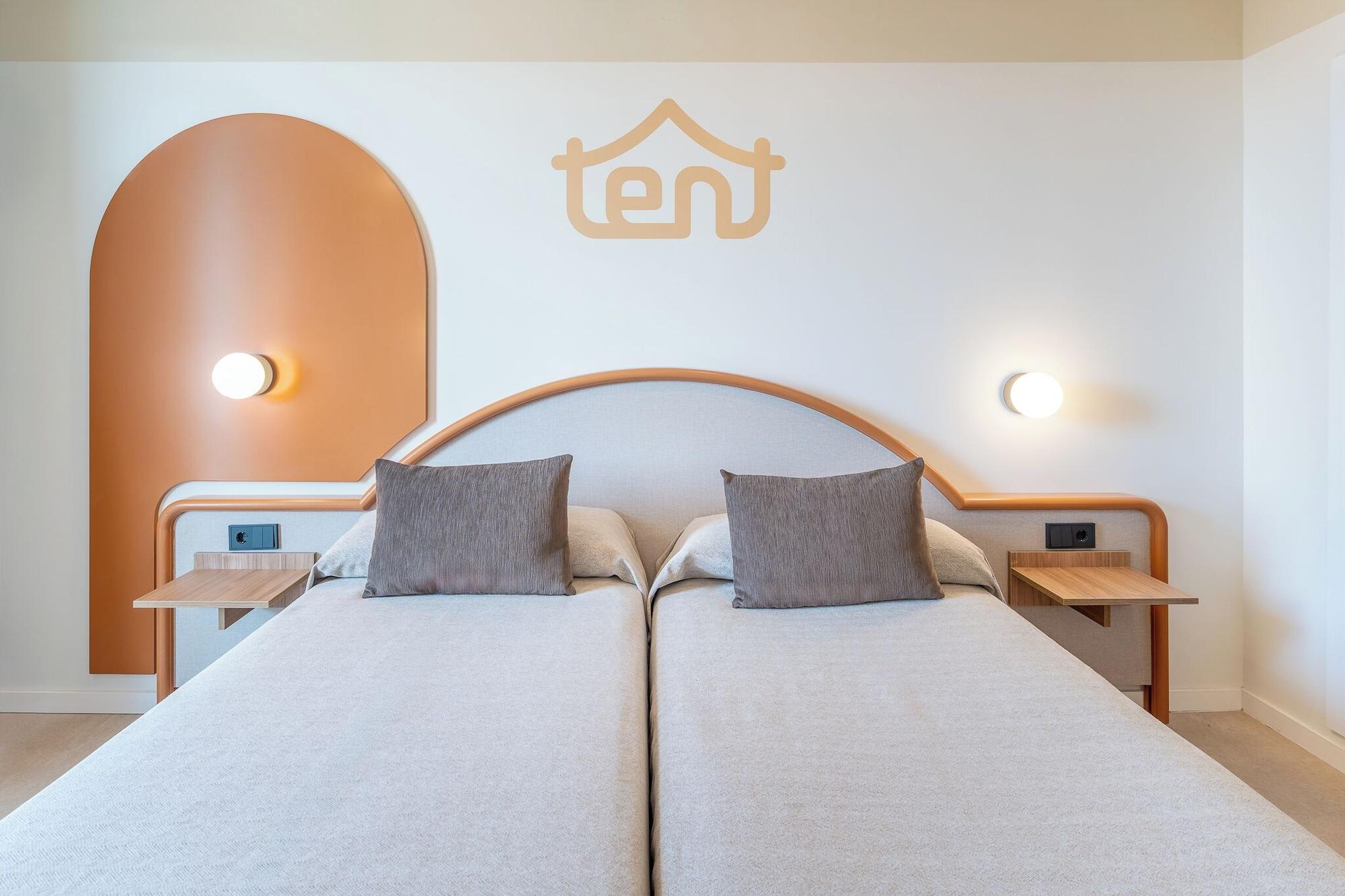 غرفة قياسية بسرير مزدوج بإطلالة على البحر، Tent Arenal 3/5