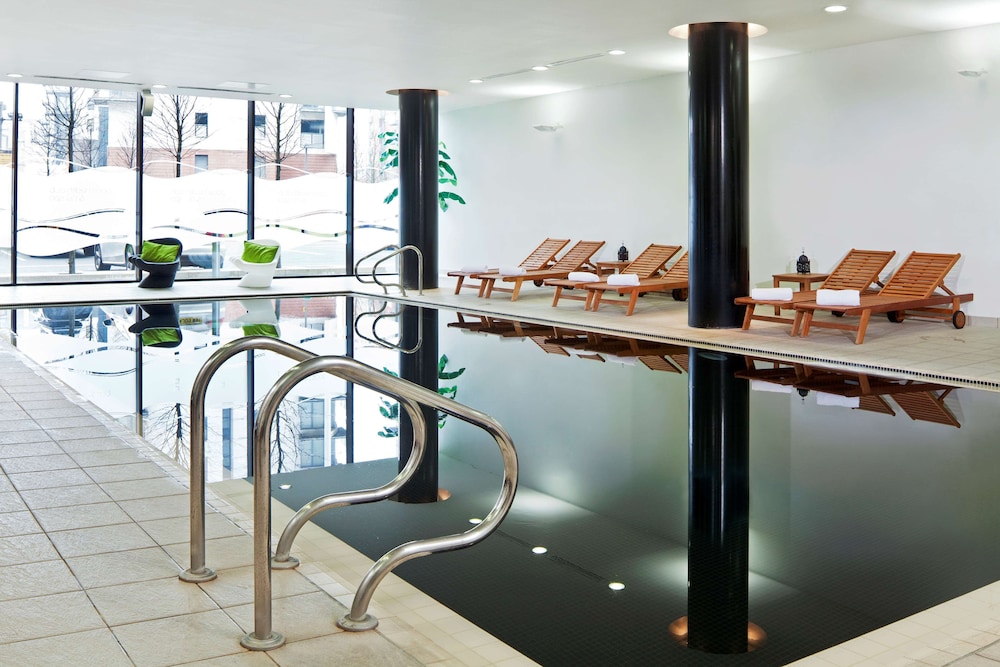 Radisson Hotel Manchester City Centre, A Verified Net Zero Hotel 48/91