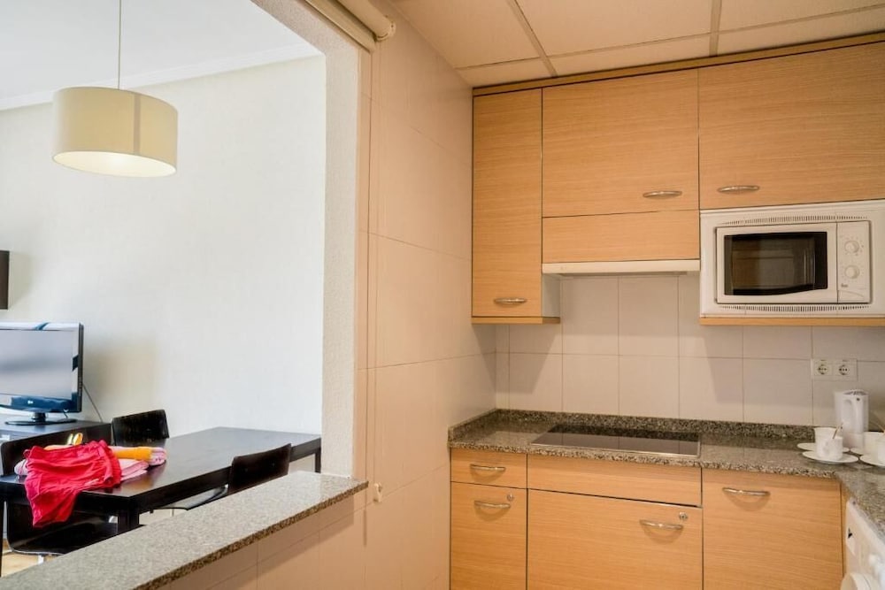 Compostela Suites 66/66