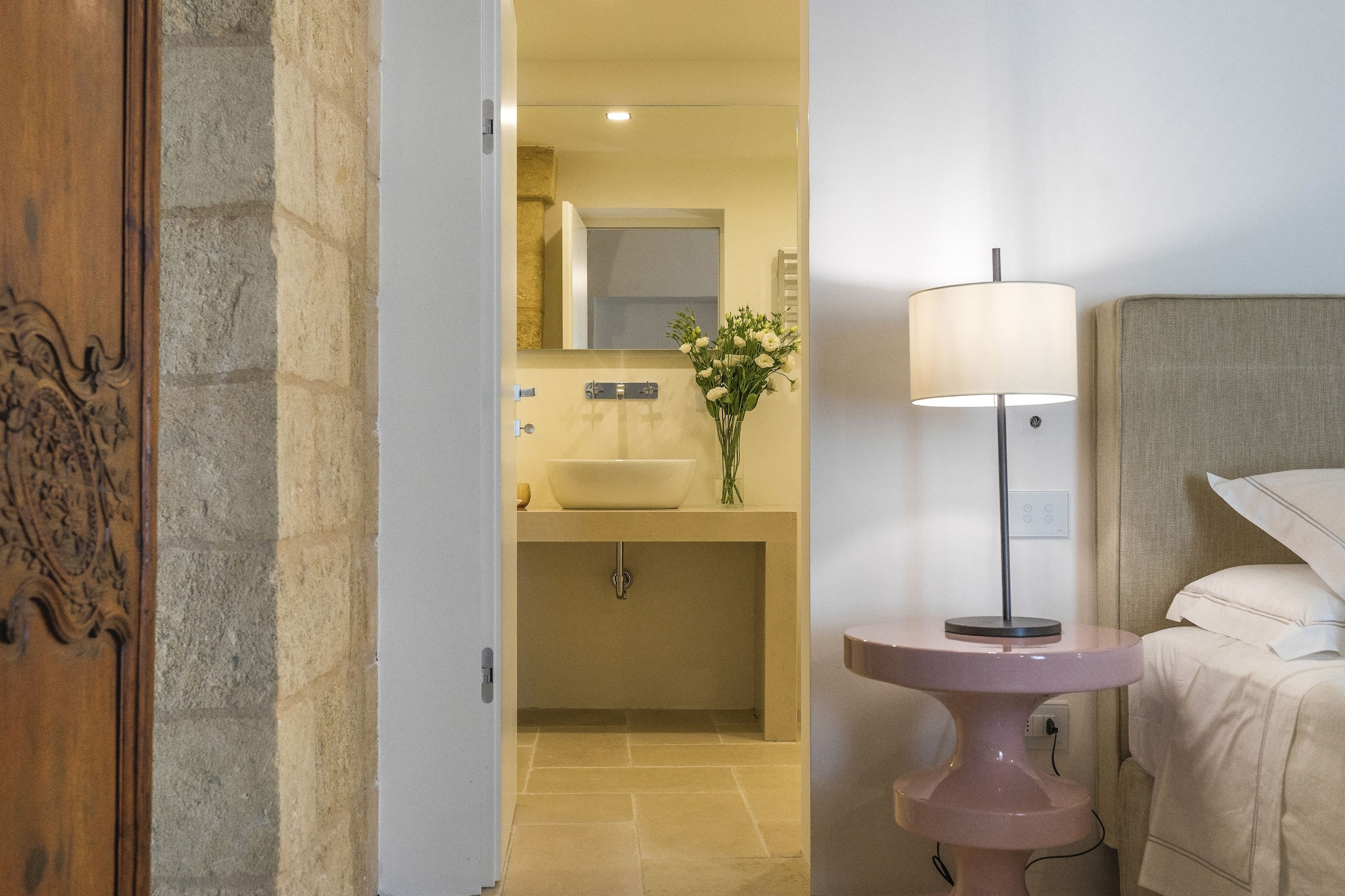 DELUXE, SUITE, CITY VIEW