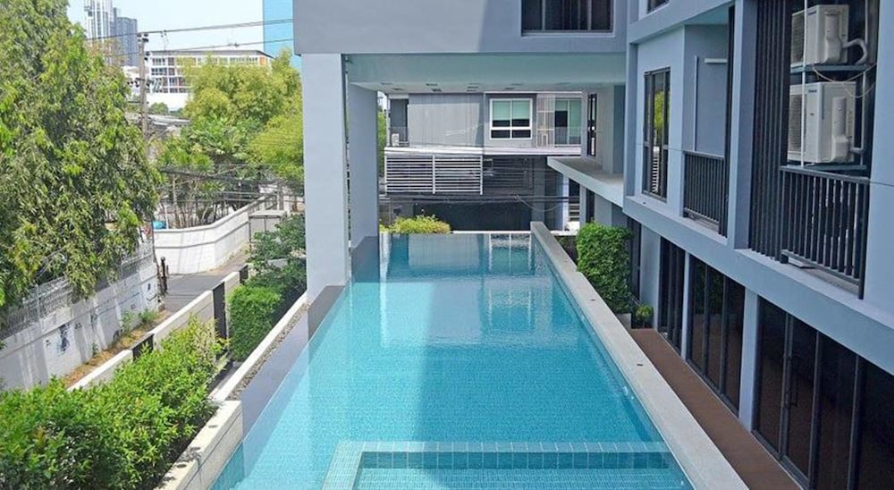 PARK 19 RESIDENCE 56/61