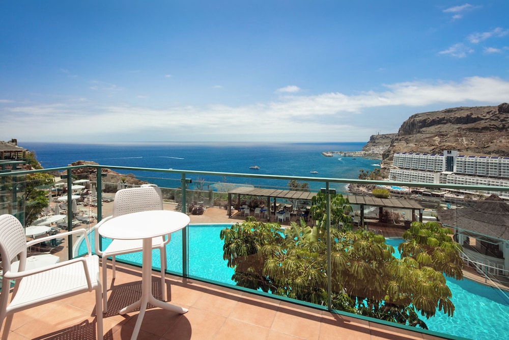 Hotel Mogan Princess & Beach Club 74/81