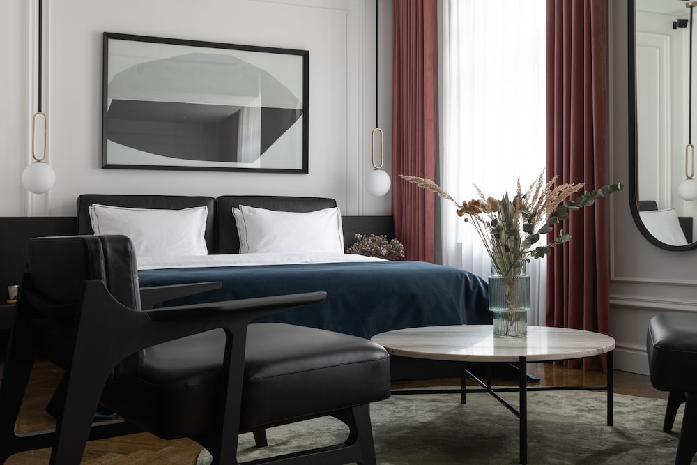 A22 Hotel 40/59
