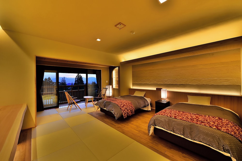 SPECIAL, SUITE, OUTDOOR BATH