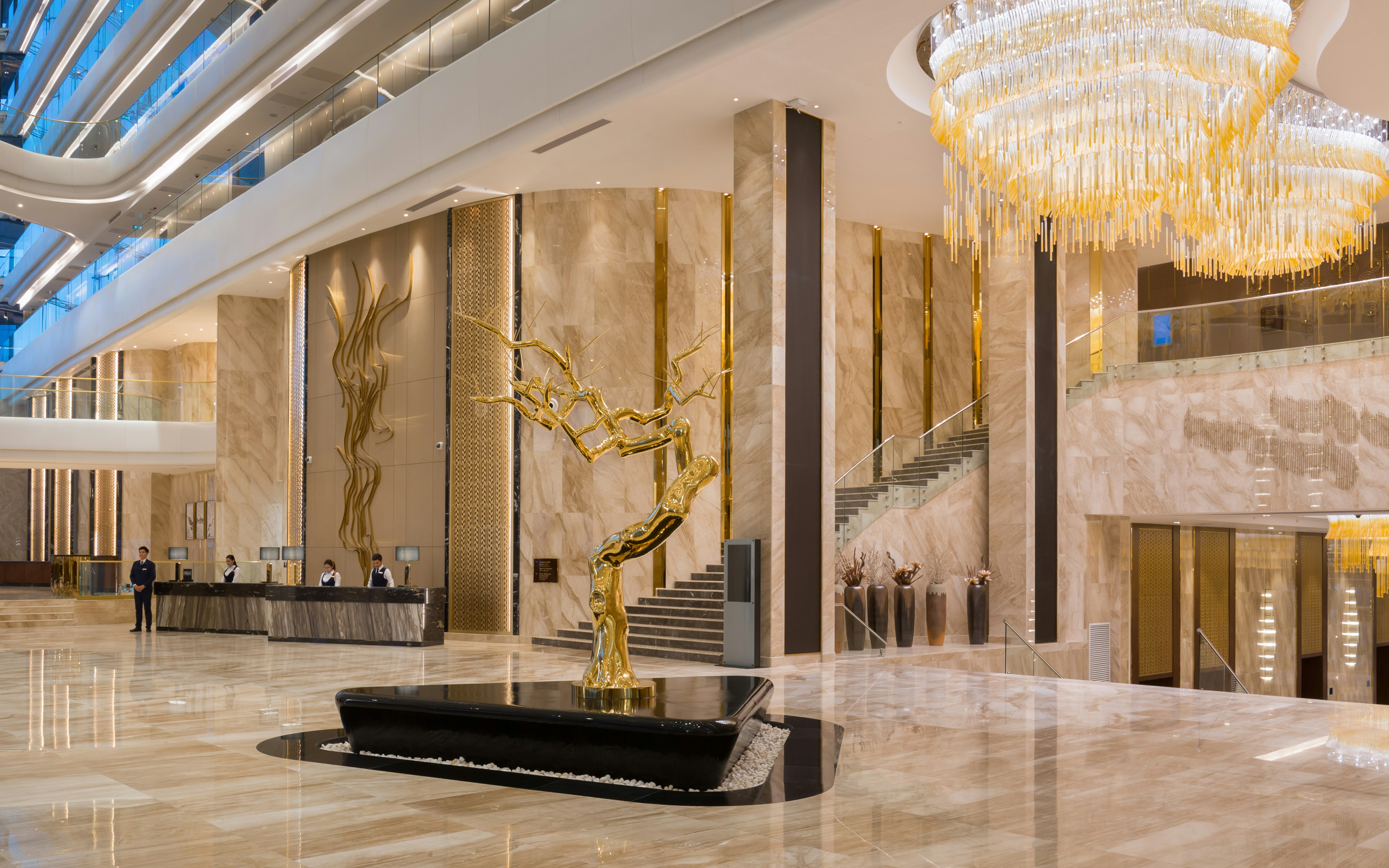 Hilton Astana 14/36