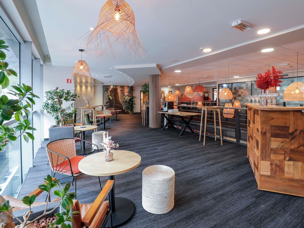 Novotel Luxembourg Centre Hotel 50/67