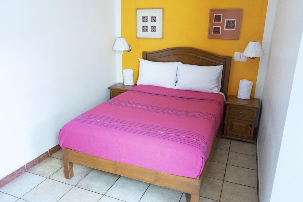 BASIC, SINGLE, DOUBLE BED
