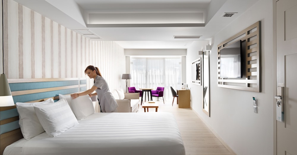Athens Tiare by Mage Hotels 47/65