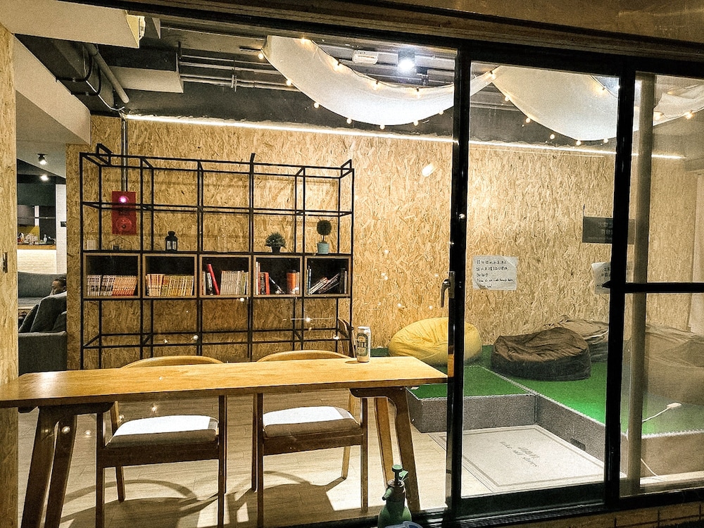 Duckstay Hostel 42/48