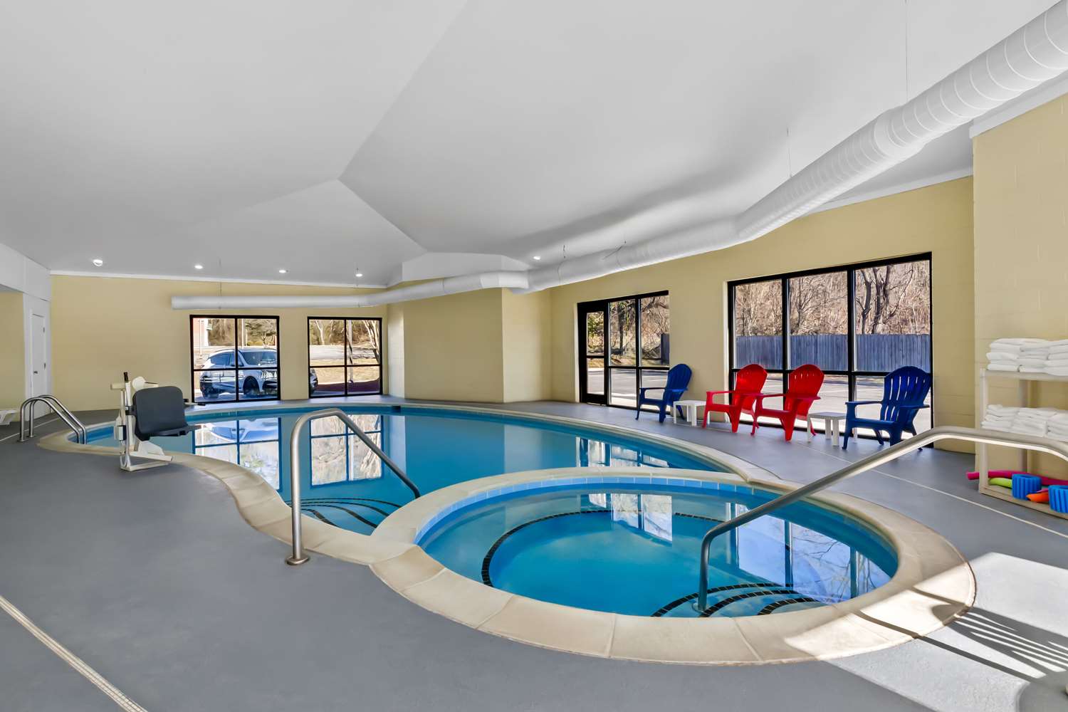 Comfort Suites Salem Roanoke I 81 9/24