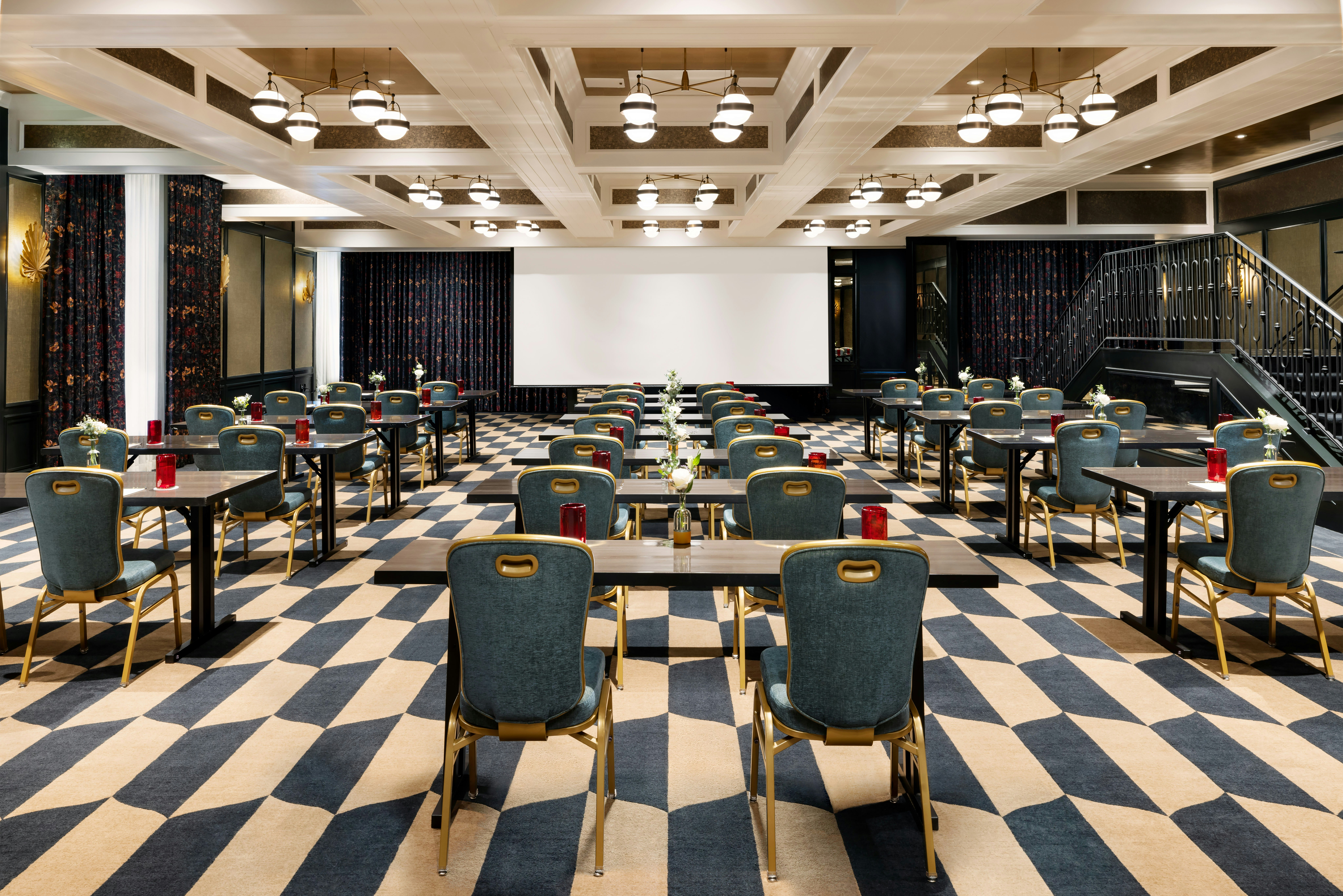 The Candler Hotel Atlanta Curio Collection by Hilton 48/55