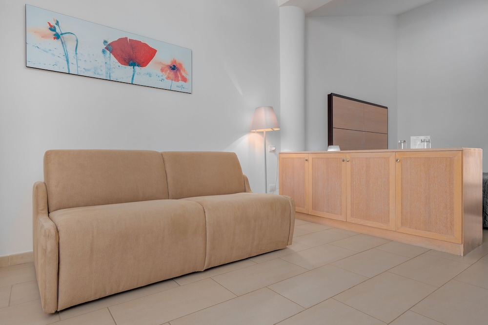 The Pelican Beach Resort & SPA - Adults Only 4/50